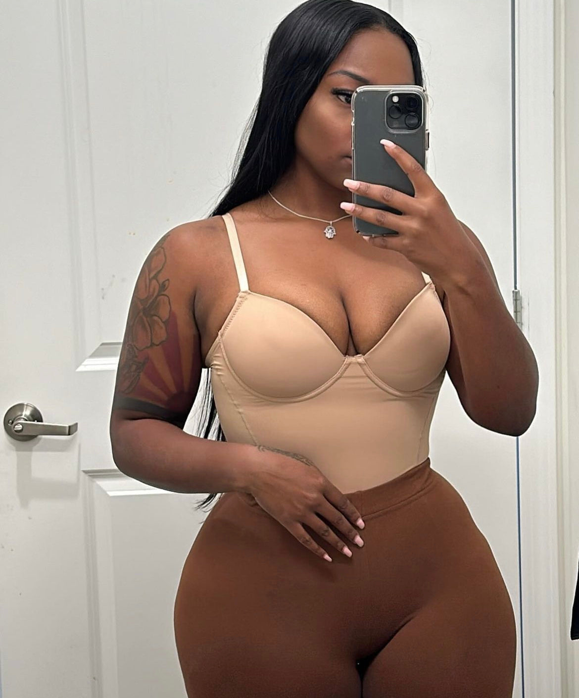 Nude Push up Body *PRE ORDER*
